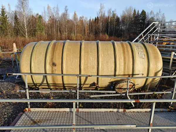 Öljysäiliö