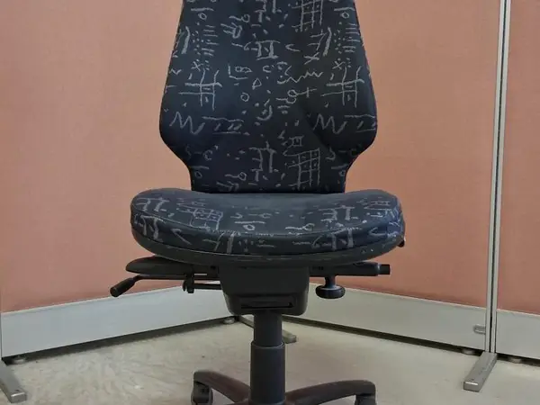 Toimistotuoli
