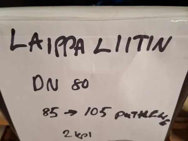 Hausjärven vesihuoltolaitokselta yli jääneitä tarvikkeita, Laatikko 3