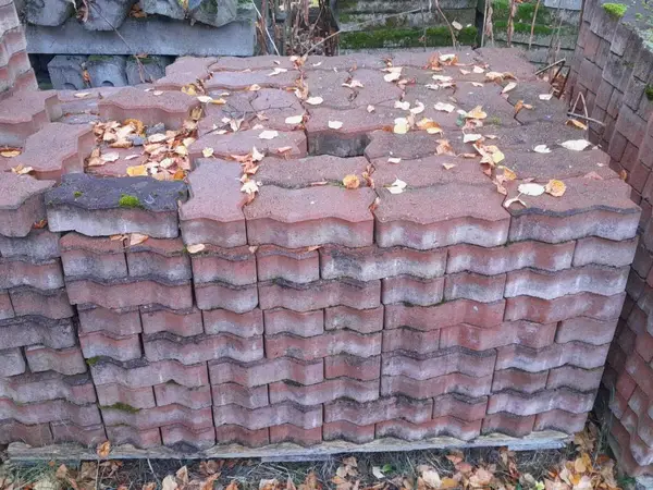 Pihakivetyskiviä