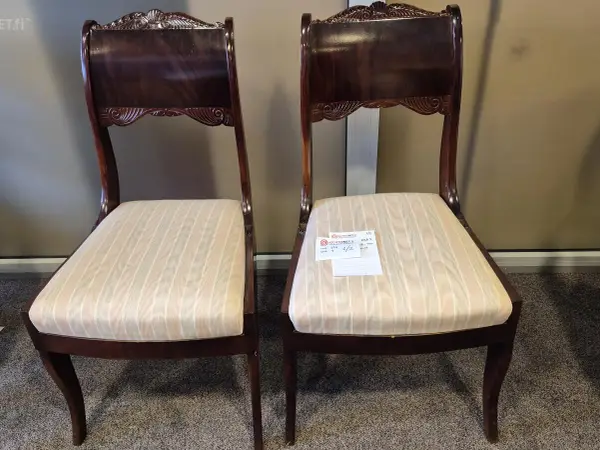 Biedermeier-tyyliset puutuolit 2 kpl (nro 324) tila H Erä 5