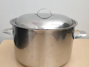 Teräksinen kattila 10 litraa