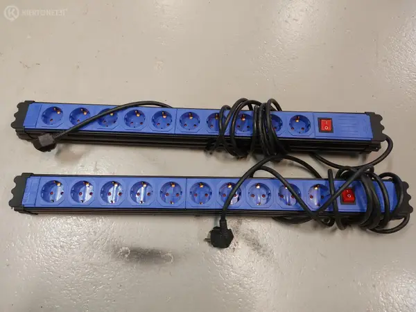 Jatkojohto 3m,10 liitäntää 2kpl (erä1)