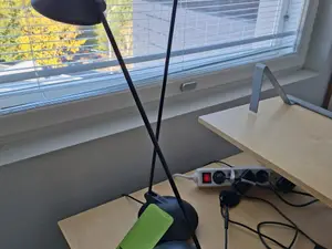 Musta pöytävalaisin 2 kpl