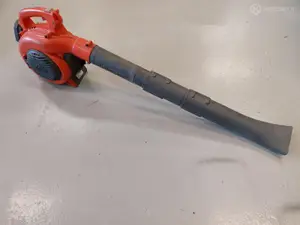 Husqvarna 125B lehtipuhallin