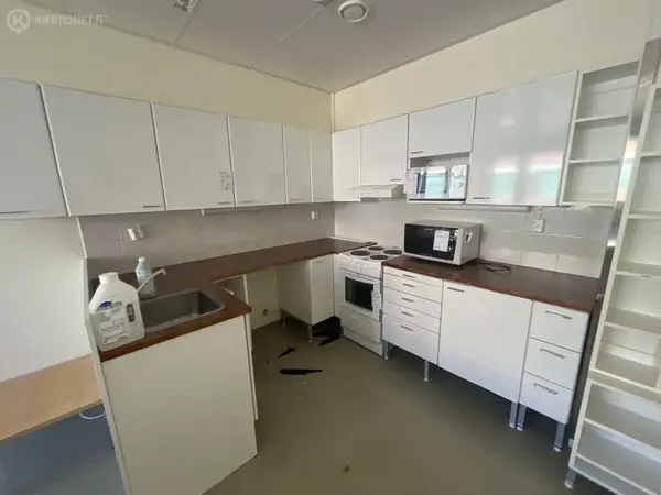 Kaapisto altaalla (nro 218) tila E2 Kuulokeskus 138C