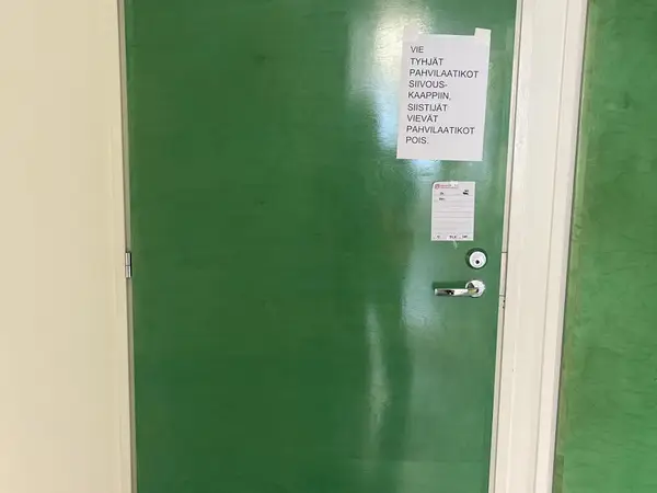 Ovi (nro 52) tila D1 Patologia 203