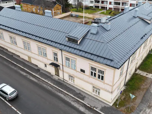 Rakennus vuokraoikeuksineen. Kalliokatu 7, 87100 KAJAANI