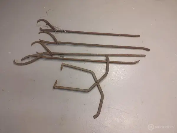 Vanhoja työkaluja
