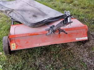 Husqvarna lehtikeräin