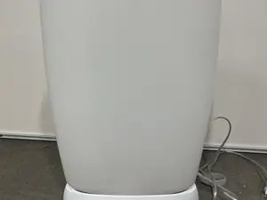 Philips kirkasvalolamppu (nro 447) tila P Erä 5.