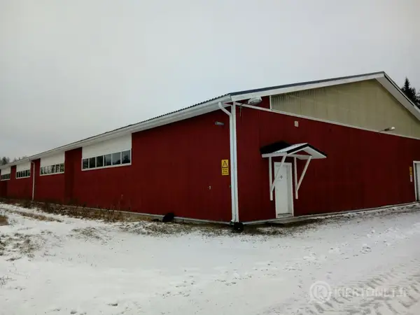 Ratsastusmaneesi Haapajärvellä purettavaksi ja poissiirrettäväksi