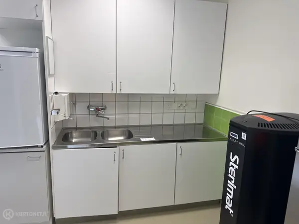 Kaapisto altaalla + hana (nro 23) tila D1 Teho 146