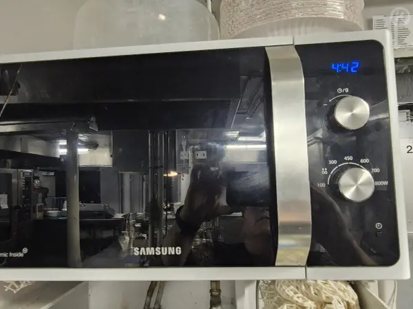 Samsung mikro (nro 8) tila Keitt. Noutoerä 1.