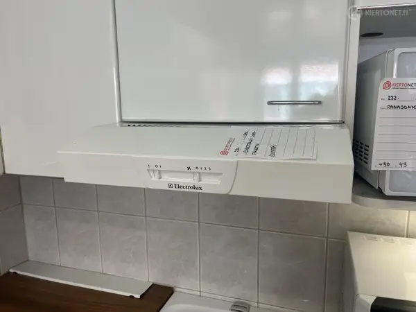 ELECTROLUX LIESITUULETIN (nro 220) tila E2 Kuulokeskus 138C