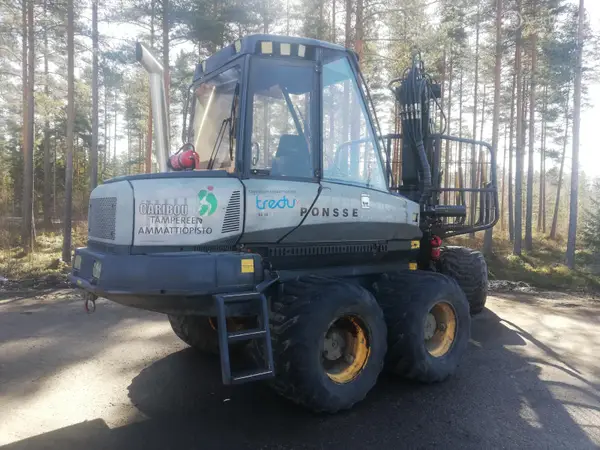 Ajokone Ponsse Cariboy 2001 8x8