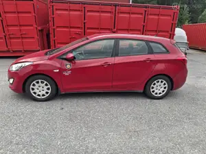 Henkilöauto Hyundai i 30 1.4, 2014, 1,4l, Diesel, 197 tkm