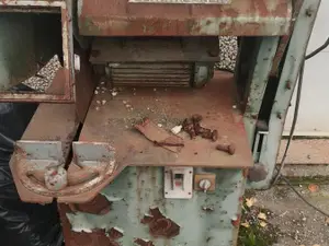 Metallisaha / Kuumasaha