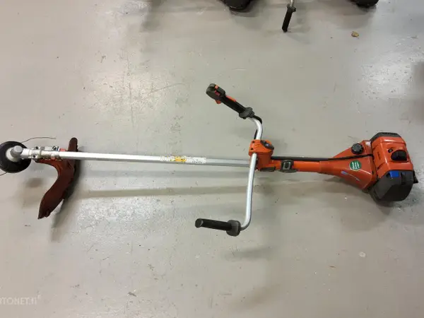 Husqvarna 345FR (nro 4)