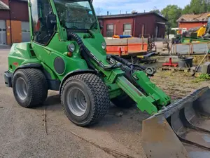 Avant 760i DLX 1.9 vm.2015 + lisävarusteet