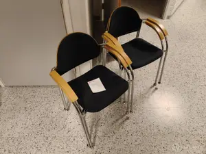 Martela tuolit 4 kpl (nro 319) tila S2 Aula
