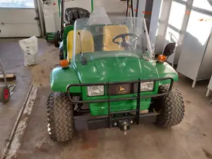John Deere Gator