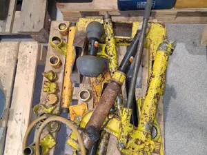 kuvan mukainen Hydraulinen käsiprässi