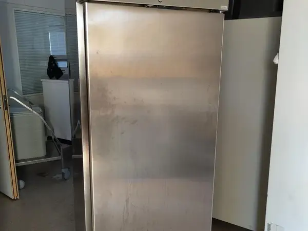 Metos jääkaappi (nro 86. Nahkala)