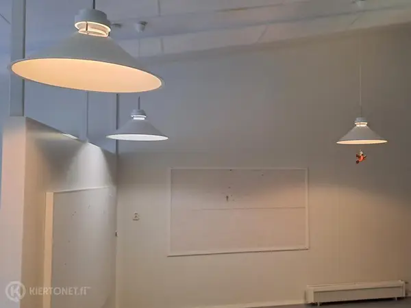 Riippuvalaisimet sekä seinävalaisimet 8kpl V3