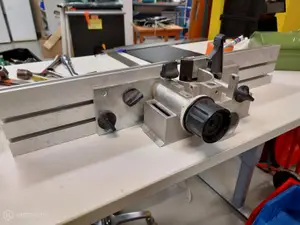 Festo jyrsinohjain