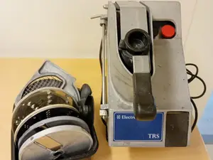 Electrolux vihannesleikkuri + terät