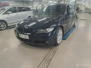 BMW 325i, 2008, 3.0l, Bensiini, 232 tkm