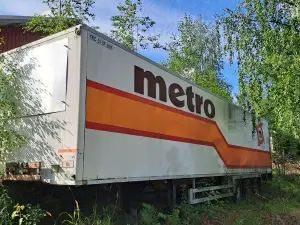 Metro, käytöstä poistettu kylmäkuljetusperävaunu nro U 2