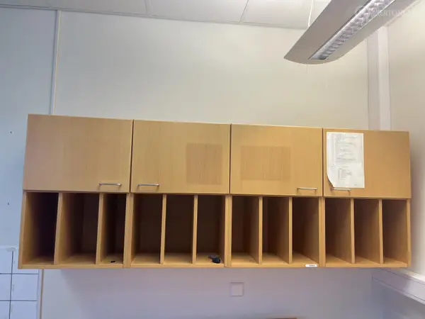 Hyllykkö (nro 122) tila E2 Kuulokeskus 130