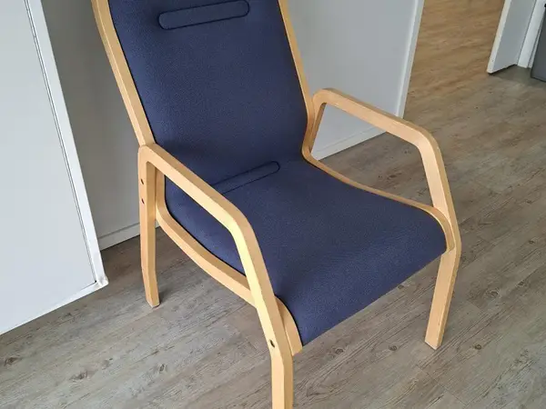 Design nojatuoli