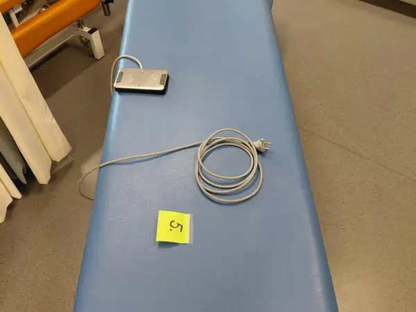 Hierontapöytä/plintti nro5