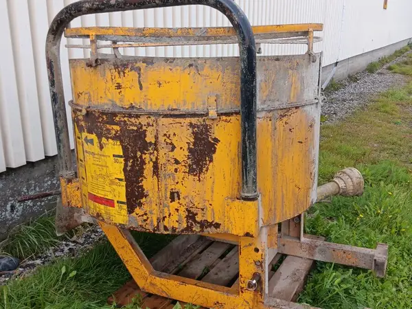 Mammut TM125 Traktorikäyttöinen betonimylly/tasosekoitin