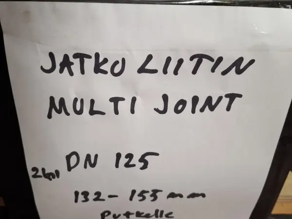 Hausjärven vesihuoltolaitokselta yli jääneitä tarvikkeita, Laatikko 2