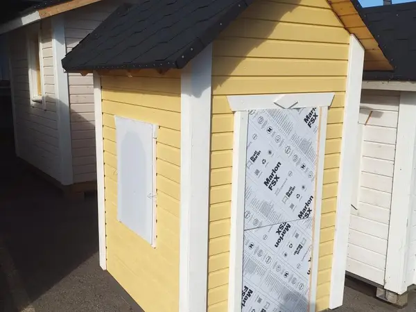 Leikkimökki nro 2