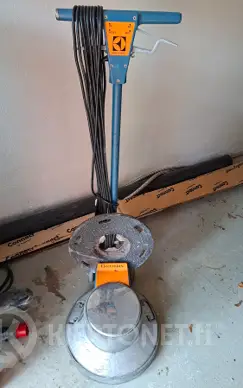 Electrolux lattianhoitokone