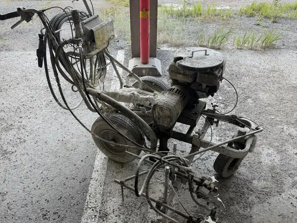 Katujenmaalauskone