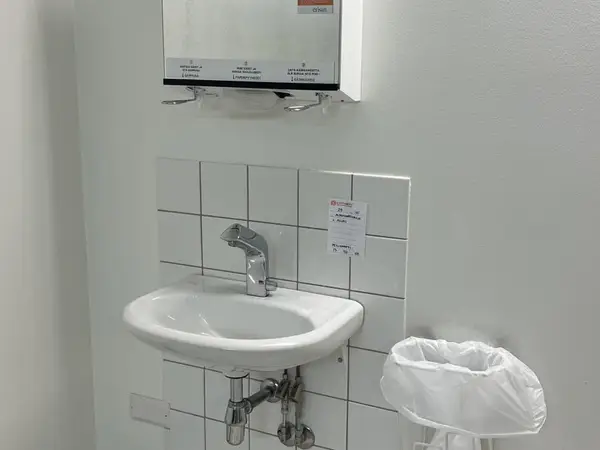Automaatihana + allas (nro 29) tila E1 Röntgen 161