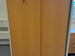 Liukuovikaappi (nro 62/46)
