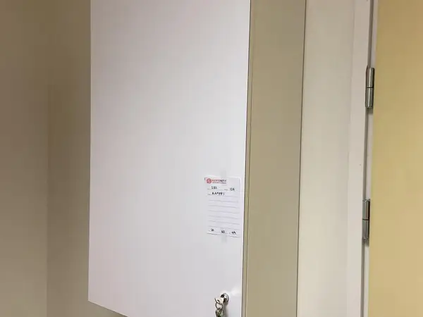Kaappi (nro 280) tila E2 Kipupoliklinikka 106