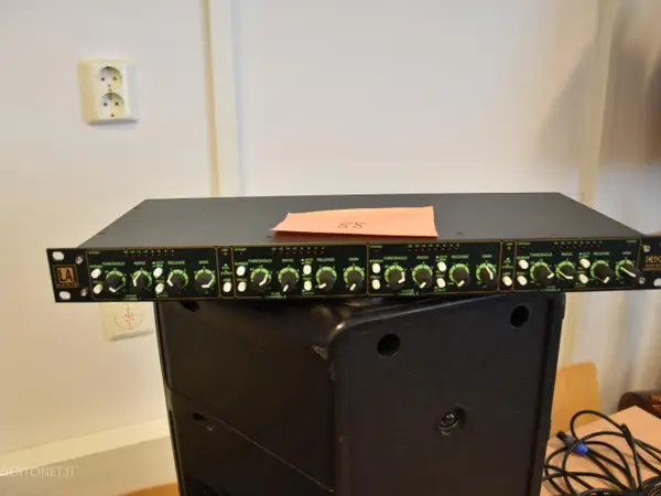 Analoginen Kompressori