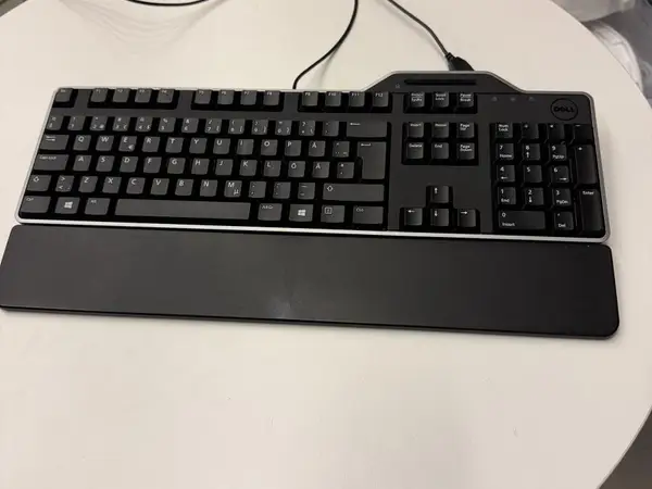 Dell näppäimistö