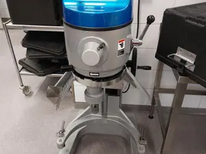 Yleiskone Metos Karhu 500