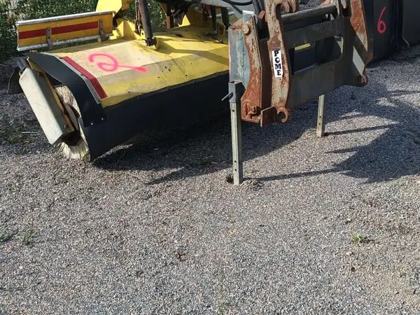 Myydään Avoharja