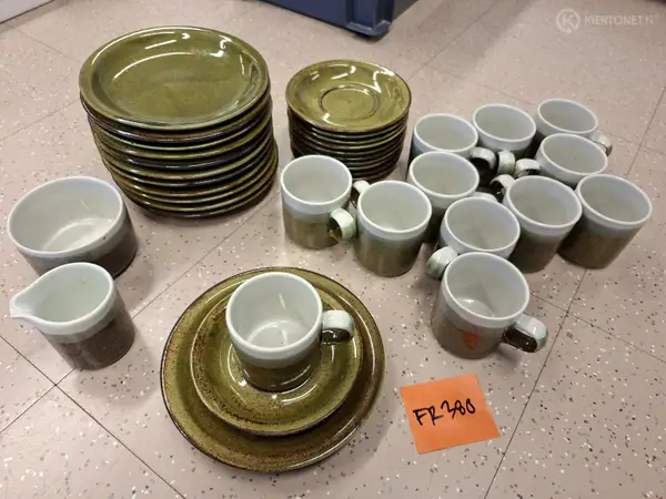 Pentik Kanerva kahviastiasto