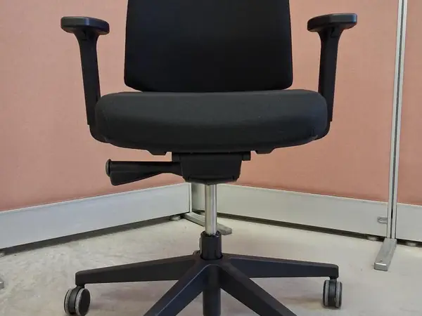 Toimistotuoli